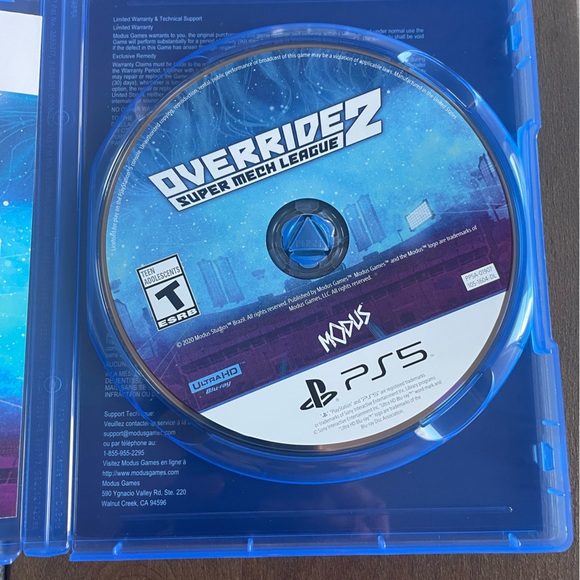 Ultraman Deluxe Edition for PlayStation 5 - Picture 3 of 6